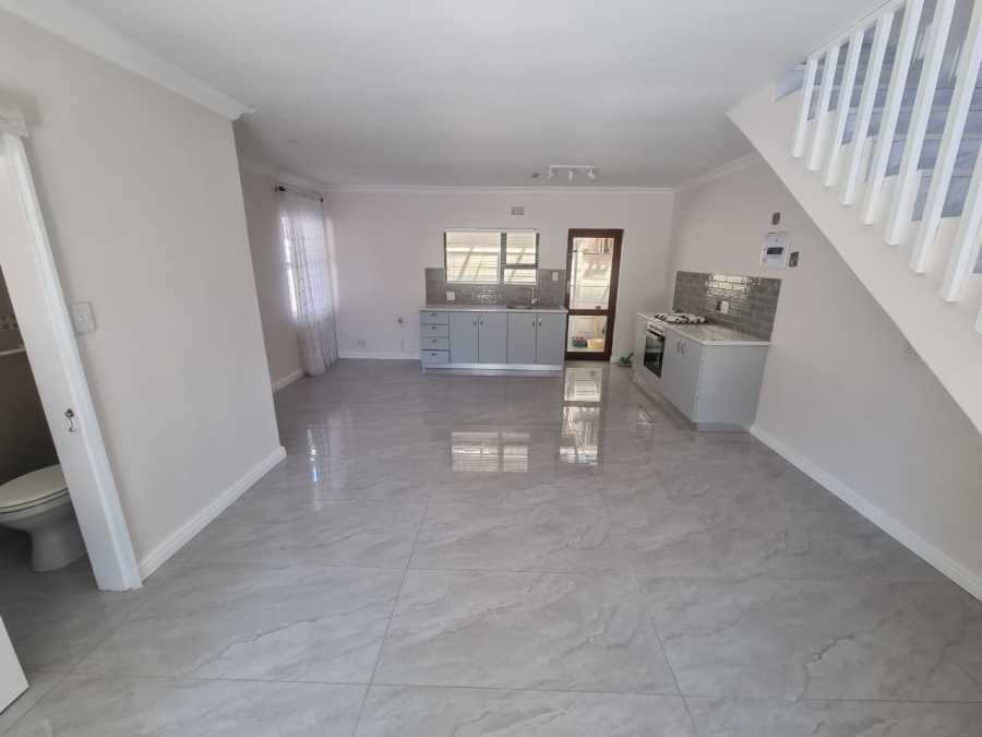 To Let 2 Bedroom Property for Rent in Rondebosch East Western Cape